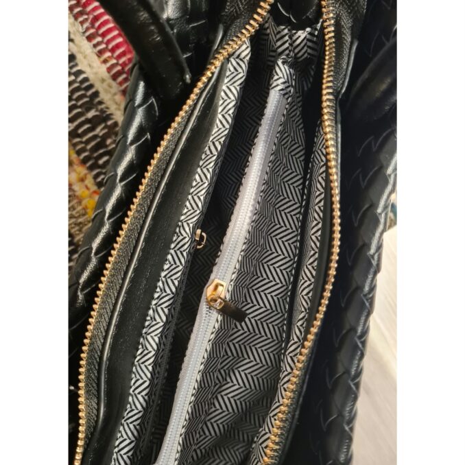 Alternative view of BORSA BOTTEGA